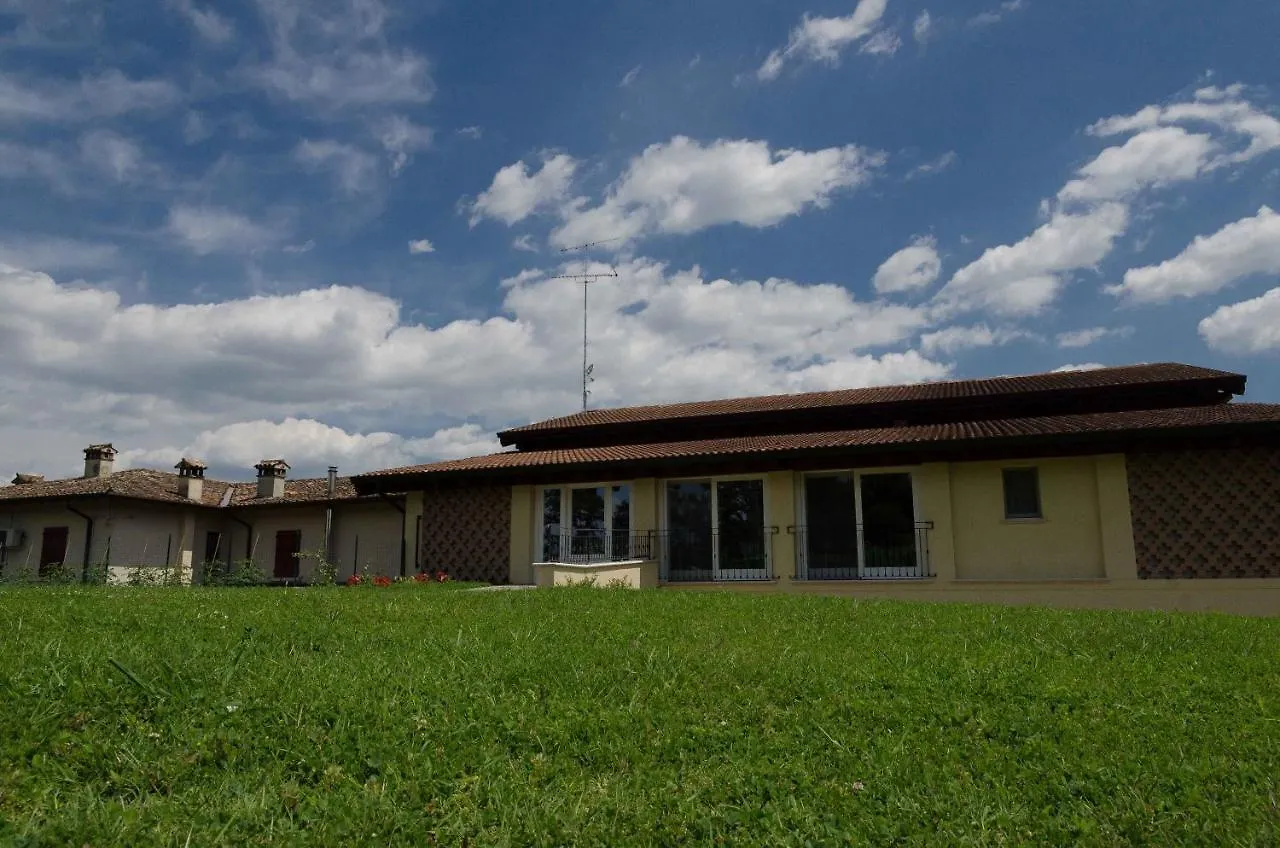Farm stay Agriturismo Corte Ambrosio Pozzolengo